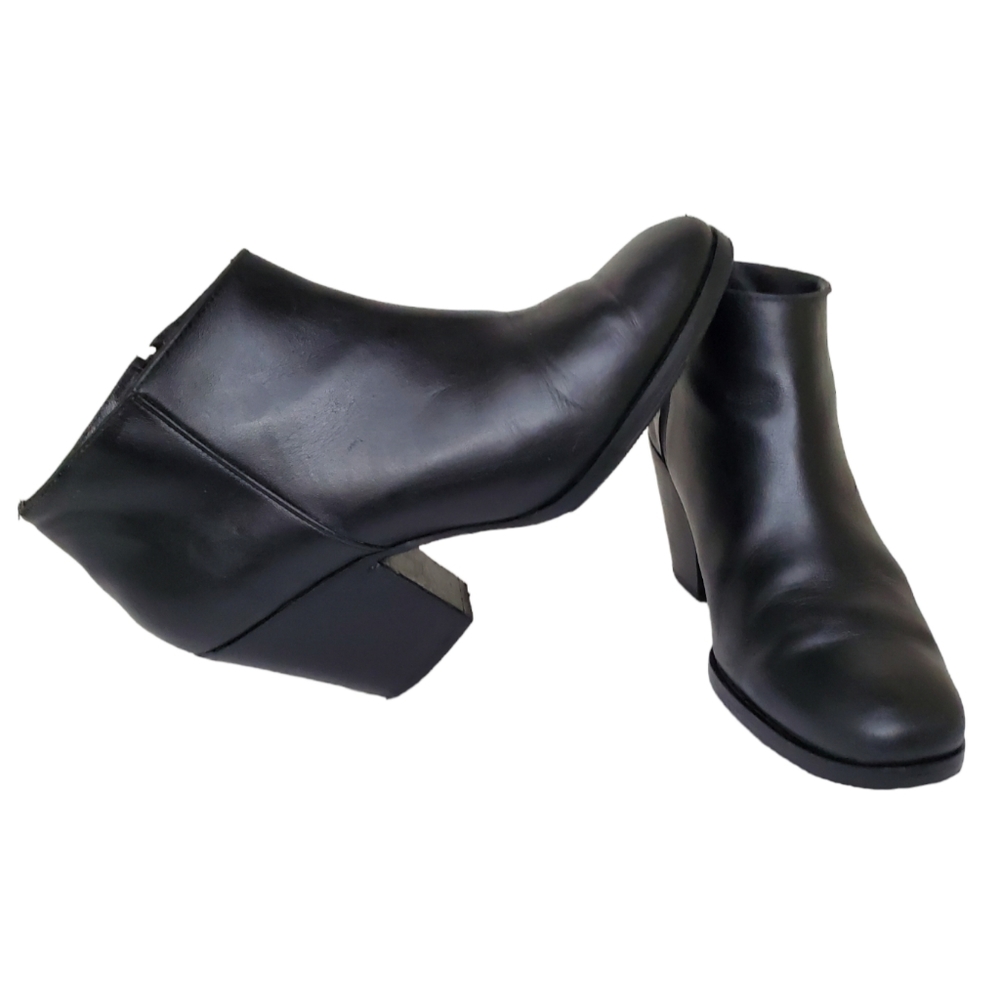 Rachel Comey Mars Leather Ankle Boots Booties Black Pull On Size 8.5